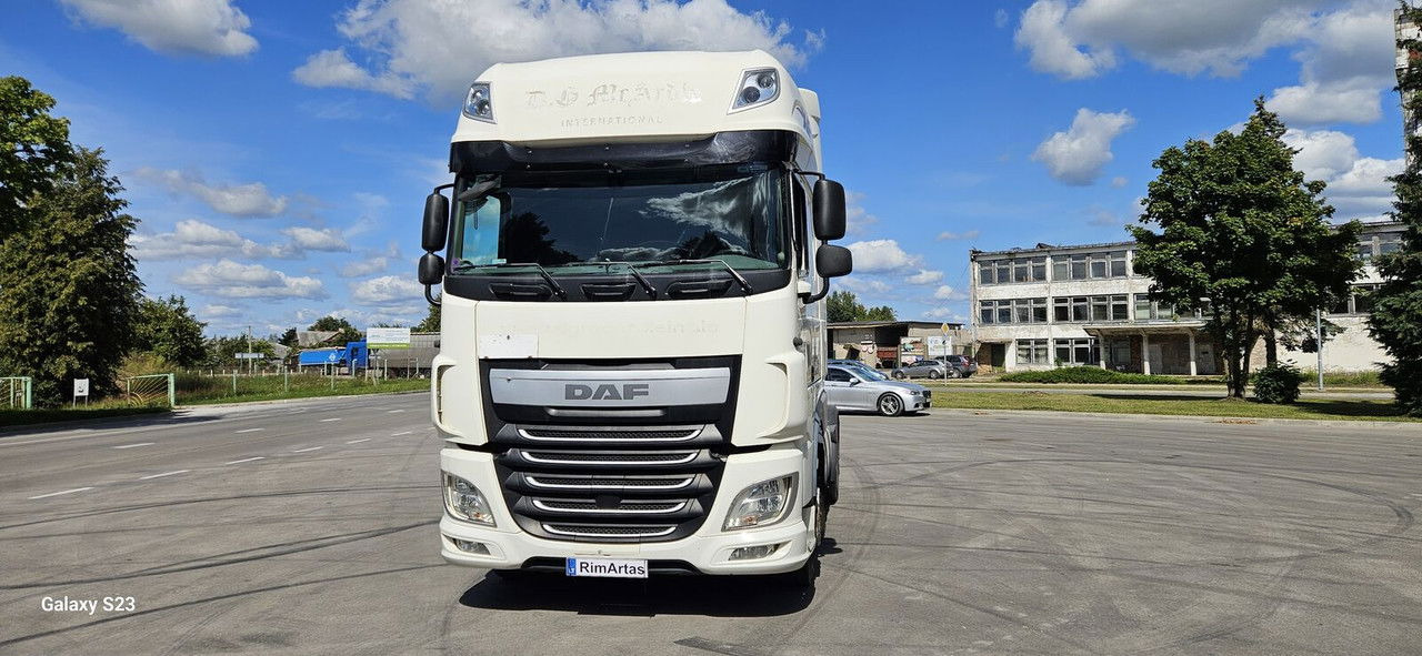 DAF XF 105.460 - Cabeza tractora: foto 3 DAF XF 105.460 - Cabeza tractora: foto 3