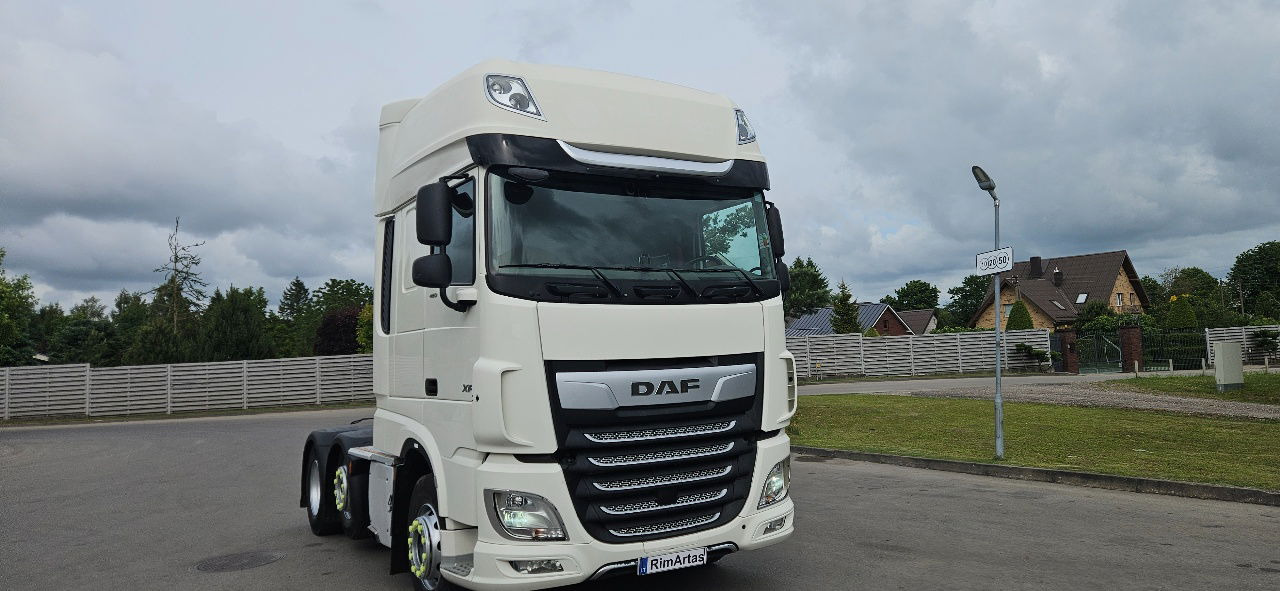 DAF XF 106.480 - Cabeza tractora: foto 4 DAF XF 106.480 - Cabeza tractora: foto 4