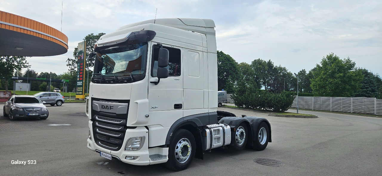 DAF XF 106.480 - Cabeza tractora: foto 2 DAF XF 106.480 - Cabeza tractora: foto 2