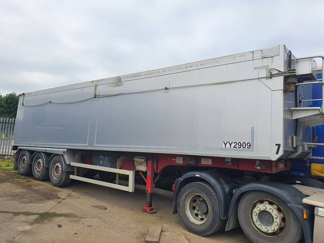 Fruehauf - Semirremolque volquete: foto 2 Fruehauf - Semirremolque volquete: foto 2