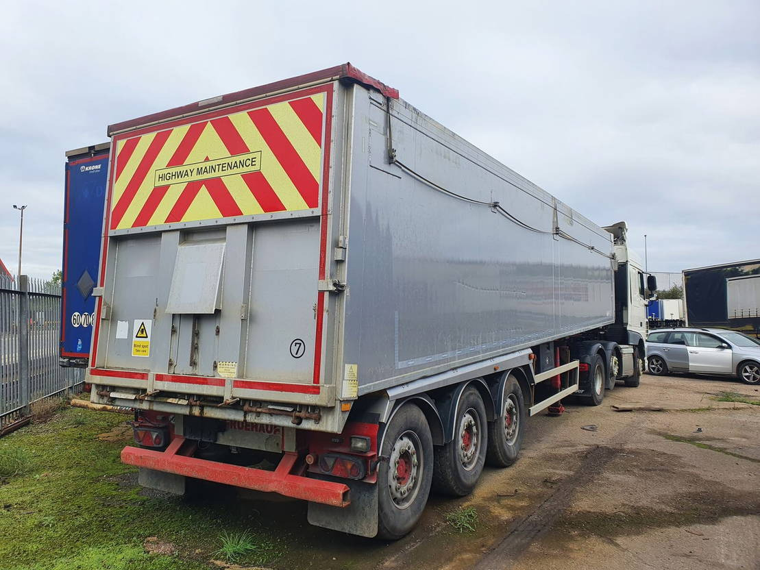 Fruehauf - Semirremolque volquete: foto 5 Fruehauf - Semirremolque volquete: foto 5