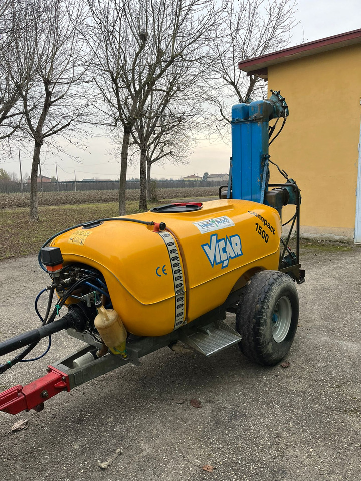 Atomizzatore usato Vicar ATV 15.470.M10 - Pulverizador arrastrado: foto 1 Atomizzatore usato Vicar ATV 15.470.M10 - Pulverizador arrastrado: foto 1