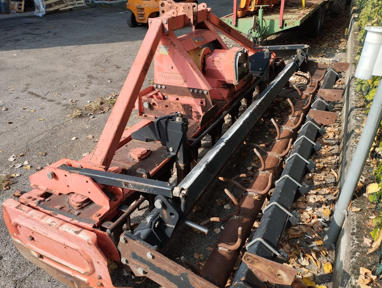 Maschio erpice rotante usato Dominator 3,5m - Rotocultivador: foto 2 Maschio erpice rotante usato Dominator 3,5m - Rotocultivador: foto 2