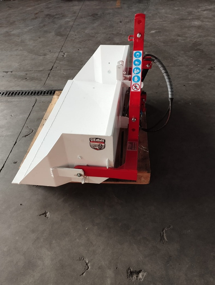 Pala posteriore Giemme PRM160 nuova - Cazo para Maquinaria agrícola: foto 4 Pala posteriore Giemme PRM160 nuova - Cazo para Maquinaria agrícola: foto 4