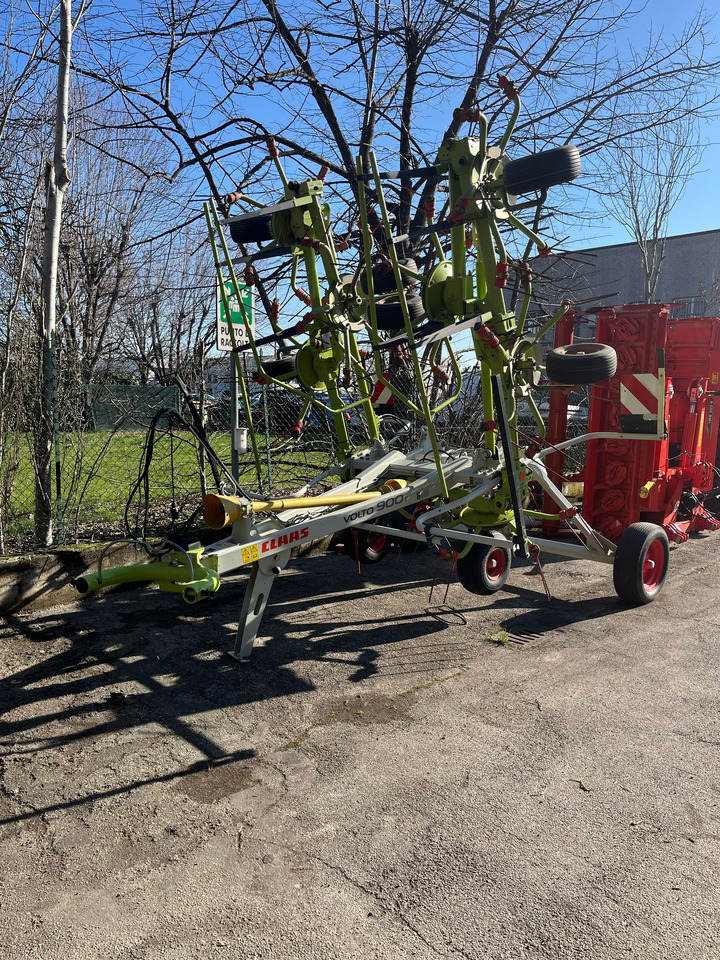 Voltafieno Claas Volto 900T - Henificadora: foto 1 Voltafieno Claas Volto 900T - Henificadora: foto 1