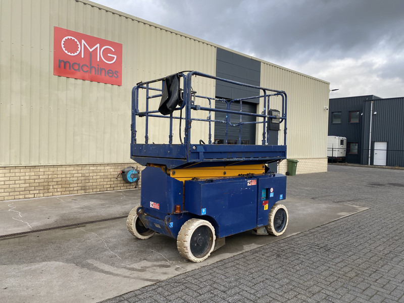 Iteco IT12151, Schaar hoogwerker, 14 meter - Plataforma de tijeras: foto 2 Iteco IT12151, Schaar hoogwerker, 14 meter - Plataforma de tijeras: foto 2