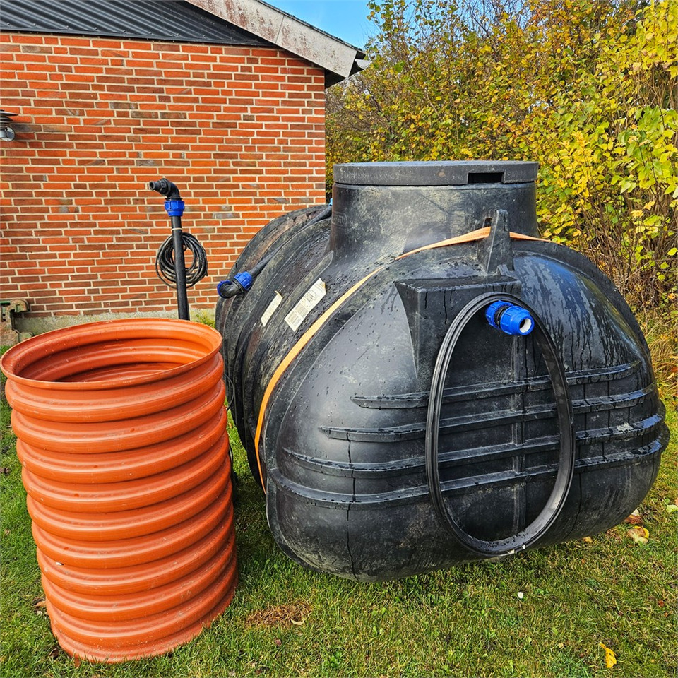 ABC 2 m3 - Tanque de almacenamiento, Equipo de construcción: foto 4 ABC 2 m3 - Tanque de almacenamiento, Equipo de construcción: foto 4