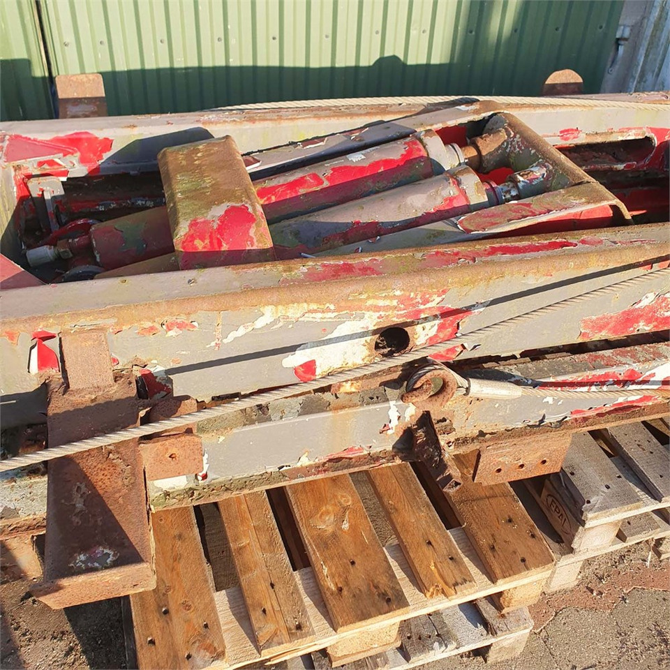 ABC Flak lad - Camión con equipo de cable: foto 4 ABC Flak lad - Camión con equipo de cable: foto 4