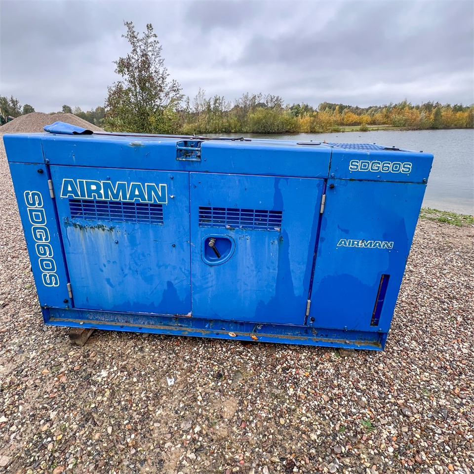 Airman SDG60S - Generador industriale: foto 2 Airman SDG60S - Generador industriale: foto 2