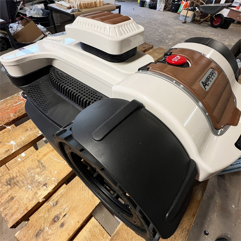 Ambrogio 4.36 Elite Ultra - Cortacésped: foto 5 Ambrogio 4.36 Elite Ultra - Cortacésped: foto 5