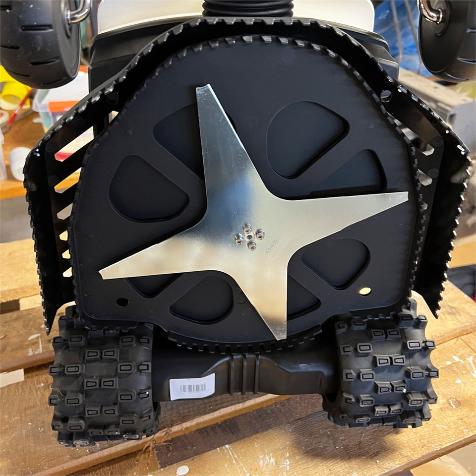 Ambrogio 4.36 Elite Ultra - Cortacésped: foto 2 Ambrogio 4.36 Elite Ultra - Cortacésped: foto 2