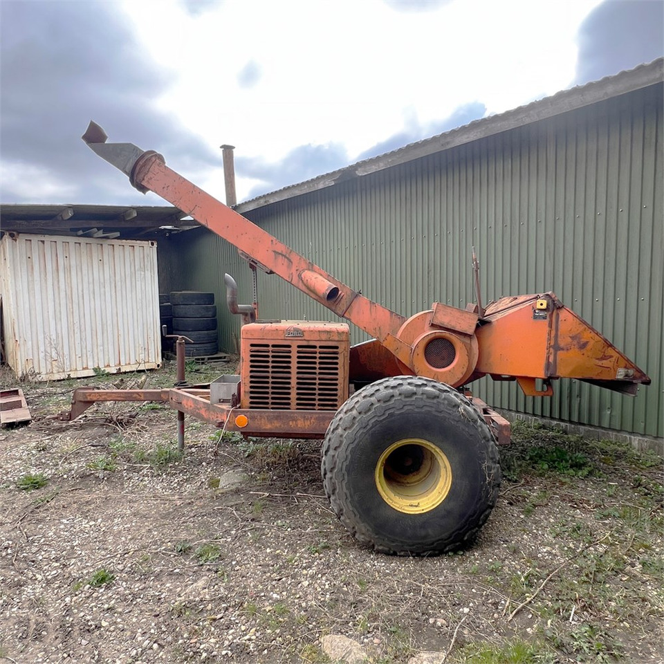 Asplundh Whisper Chipper - Trituradora de madera: foto 2 Asplundh Whisper Chipper - Trituradora de madera: foto 2