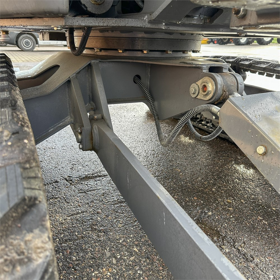 Miniexcavadora Bernards 2.7EXKA: foto 43 Miniexcavadora Bernards 2.7EXKA: foto 43