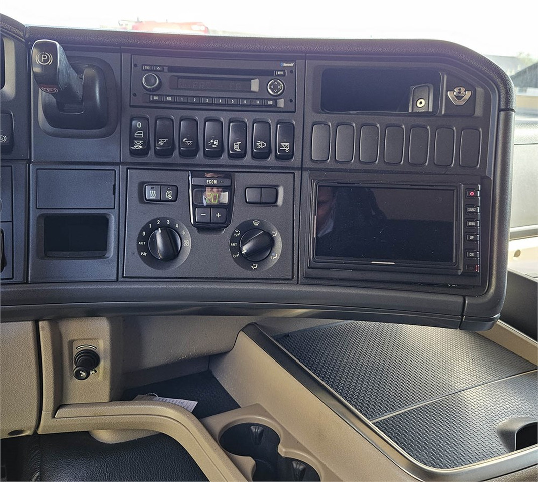 Cabeza tractora Scania R 560 LA6X2 4MNB: foto 17