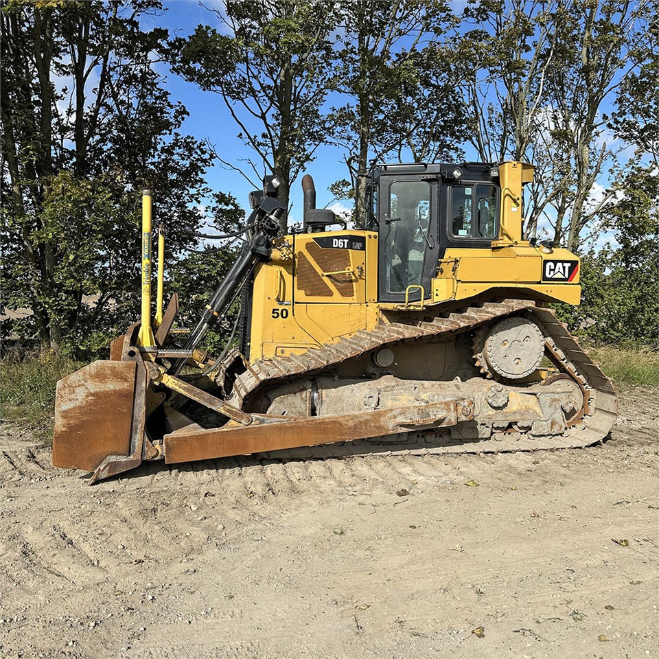 Caterpillar D6T LGP - Bulldozer: foto 2 Caterpillar D6T LGP - Bulldozer: foto 2