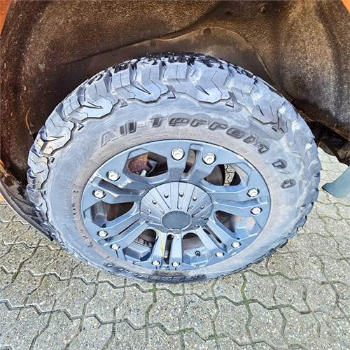 Furgoneta de pasajeros Chevrolet Express Van 2500: foto 42