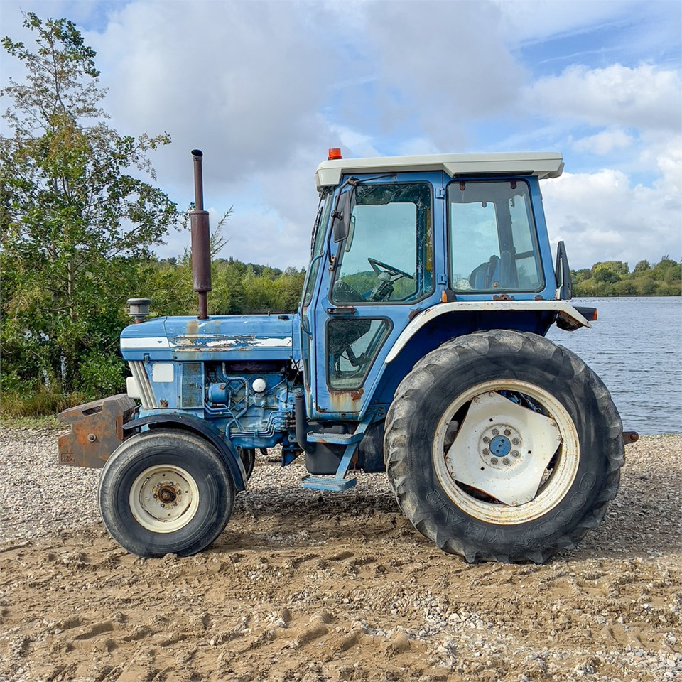 Ford 5610 - Tractor: foto 3 Ford 5610 - Tractor: foto 3