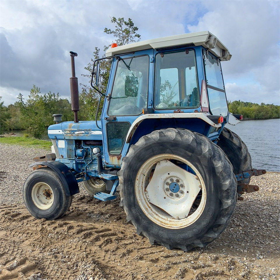 Ford 5610 - Tractor: foto 4 Ford 5610 - Tractor: foto 4