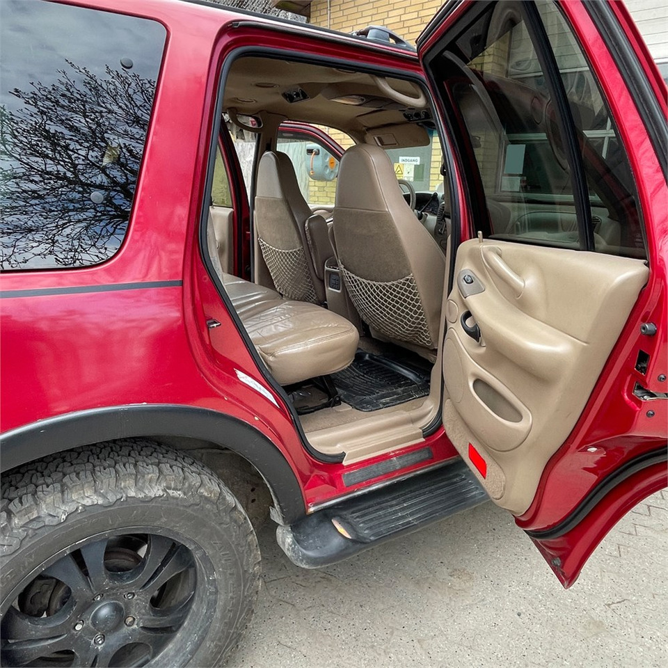 Coche Ford Expedition: foto 32