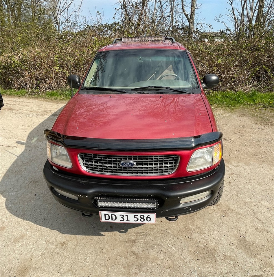 Coche Ford Expedition: foto 16