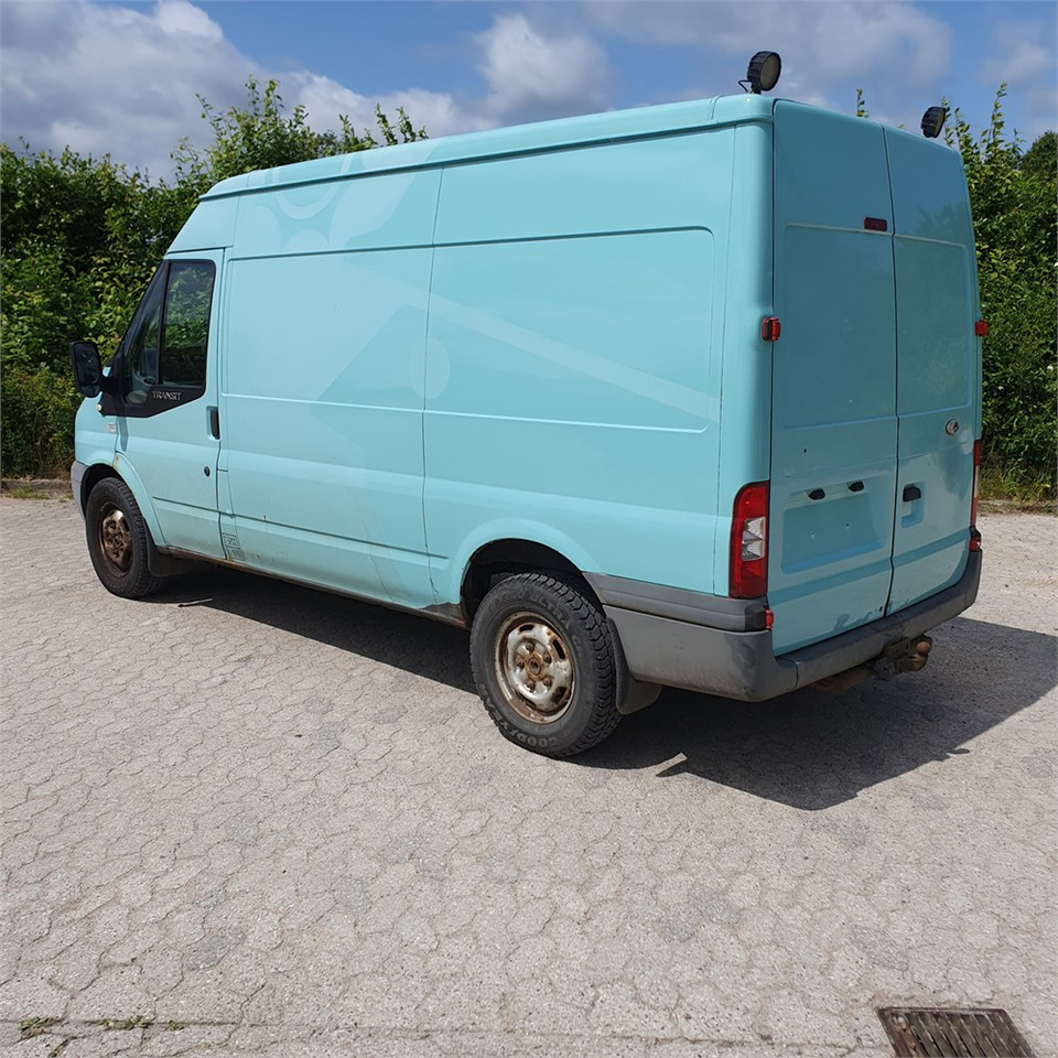 Ford Transit Van 2,4 Tdci 350m Rwd - Furgón: foto 2 Ford Transit Van 2,4 Tdci 350m Rwd - Furgón: foto 2
