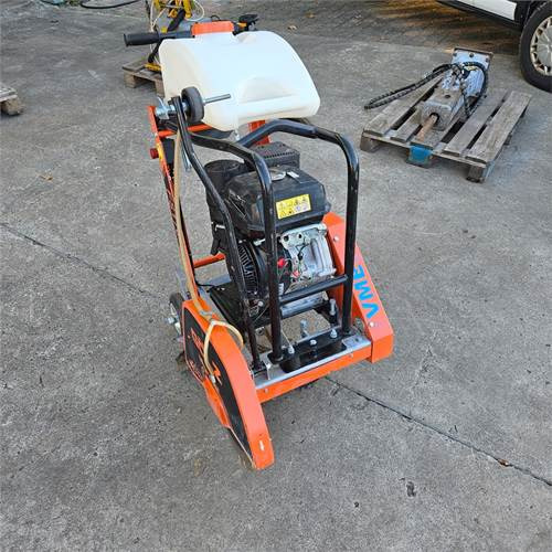 Gölz FS170 - Construcción de carreteras: foto 4 Gölz FS170 - Construcción de carreteras: foto 4