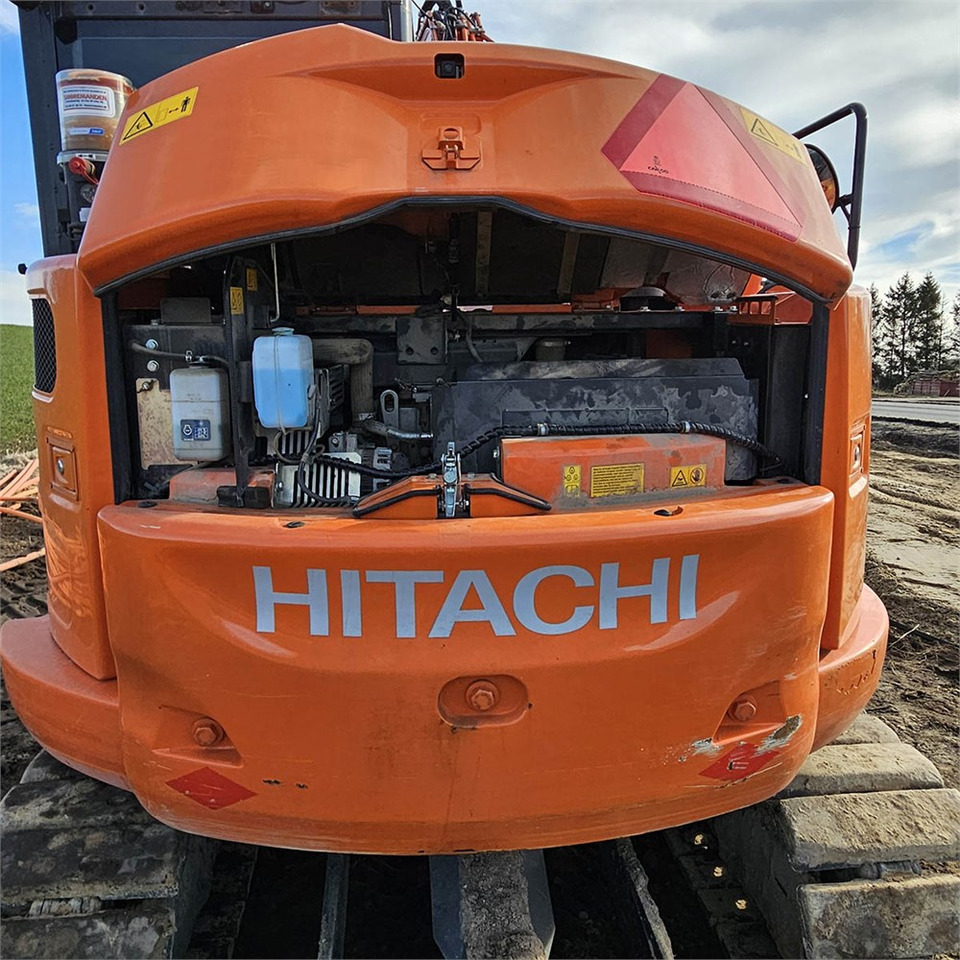 Miniexcavadora Hitachi ZX85USB-6: foto 43 Miniexcavadora Hitachi ZX85USB-6: foto 43