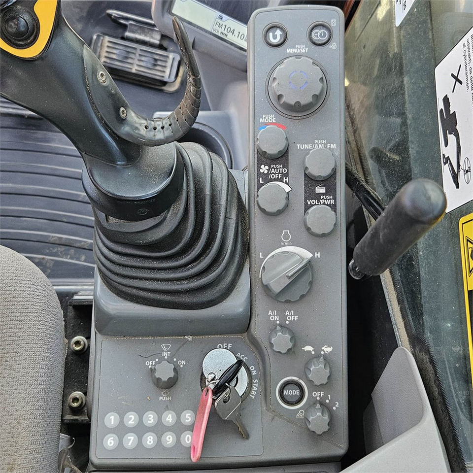 Miniexcavadora Hitachi ZX85USB-6: foto 20 Miniexcavadora Hitachi ZX85USB-6: foto 20