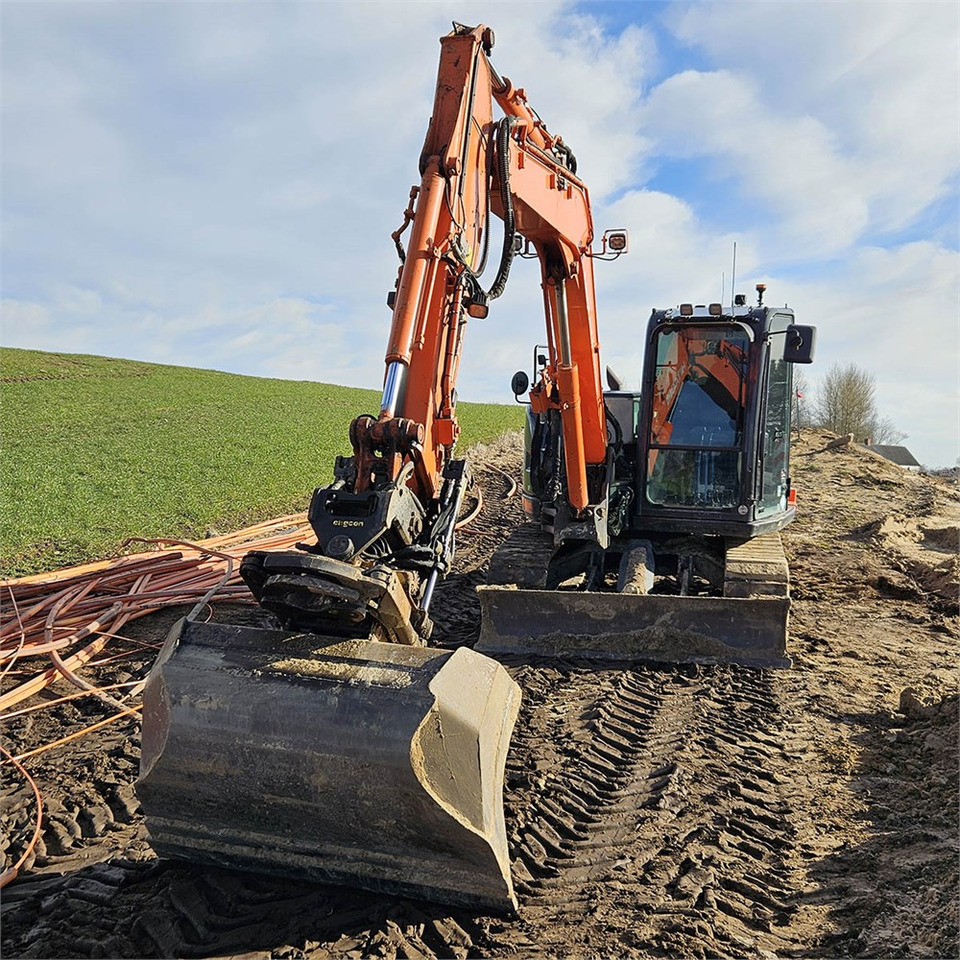 Miniexcavadora Hitachi ZX85USB-6: foto 13 Miniexcavadora Hitachi ZX85USB-6: foto 13