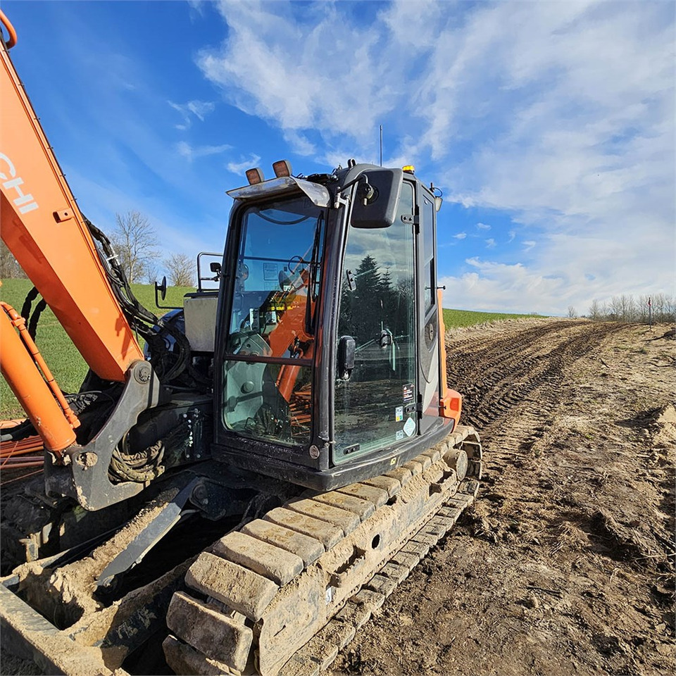 Miniexcavadora Hitachi ZX85USB-6: foto 27 Miniexcavadora Hitachi ZX85USB-6: foto 27