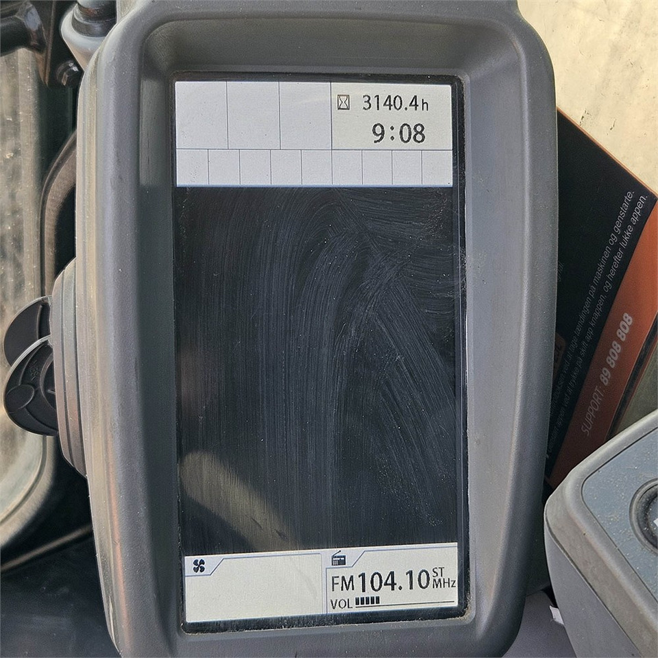 Miniexcavadora Hitachi ZX85USB-6: foto 24 Miniexcavadora Hitachi ZX85USB-6: foto 24