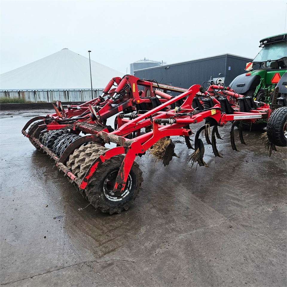 Horsch Tiger 5AS - Cultivador: foto 1 Horsch Tiger 5AS - Cultivador: foto 1