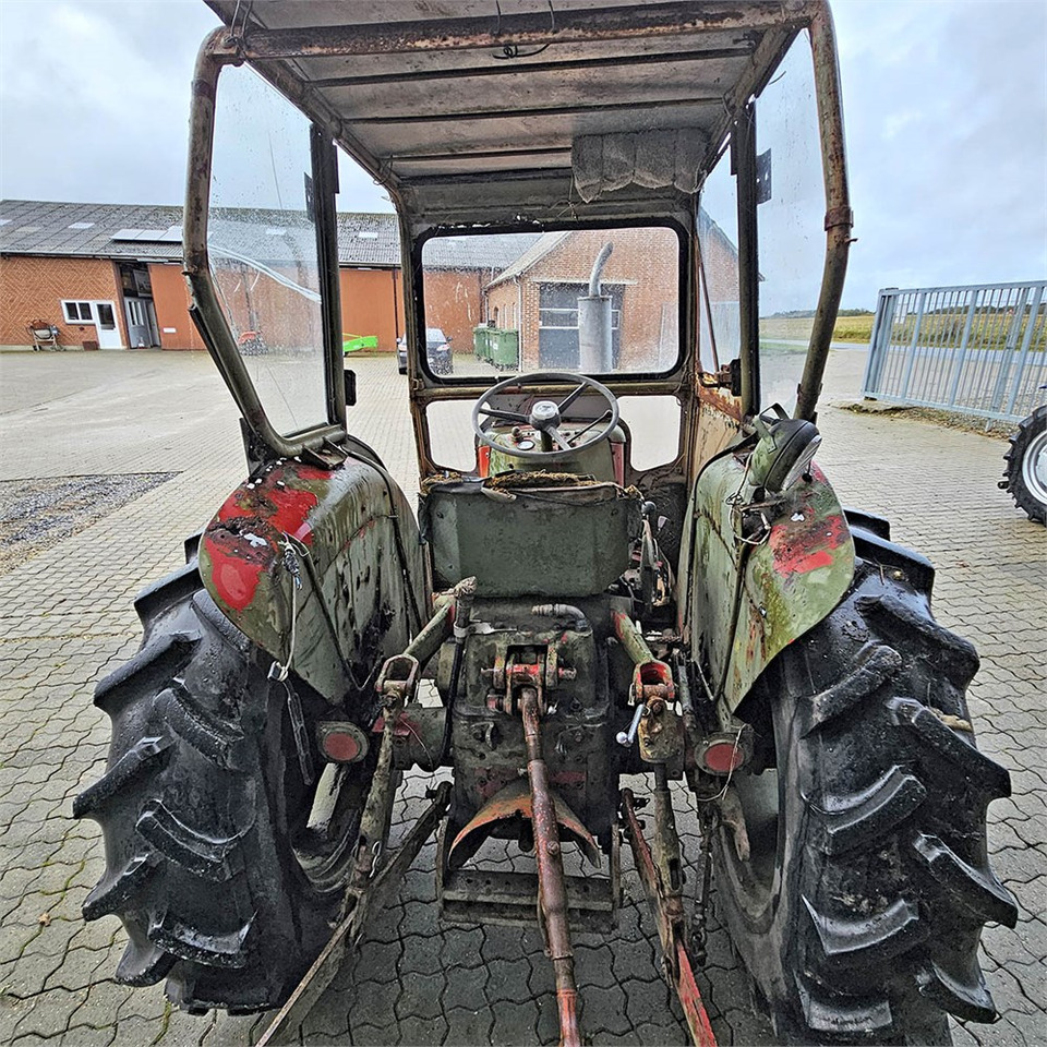 IH 276 - Tractor: foto 5 IH 276 - Tractor: foto 5