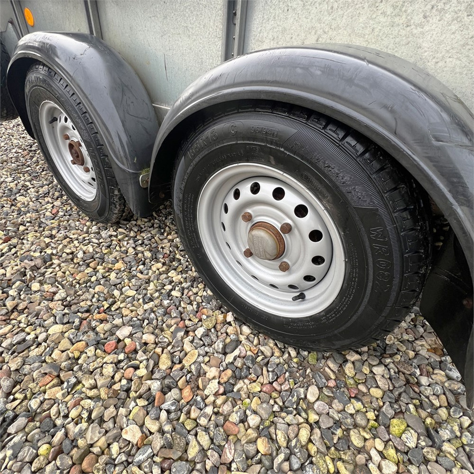Remolque de coche Ifor Williams GD105: foto 12 Remolque de coche Ifor Williams GD105: foto 12