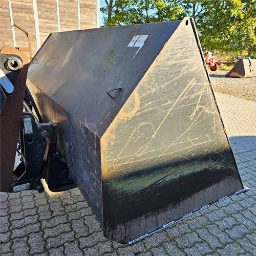 Alö 230 - Implemento para Manipulador telescópico: foto 5 Alö 230 - Implemento para Manipulador telescópico: foto 5