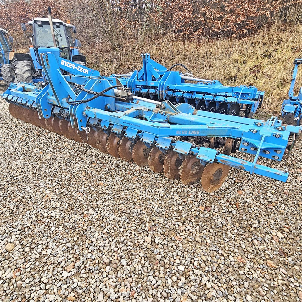 Intertech 6 meter - Equipo para trabajo del suelo: foto 3 Intertech 6 meter - Equipo para trabajo del suelo: foto 3