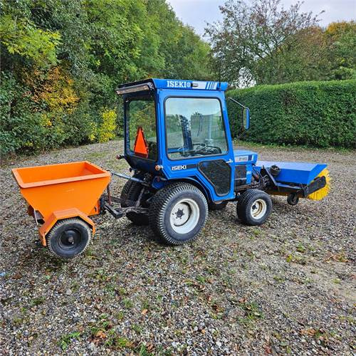 Iseki 2140 - Tractor municipal: foto 4 Iseki 2140 - Tractor municipal: foto 4