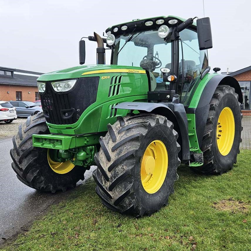 John Deere 6210 R - Tractor: foto 3 John Deere 6210 R - Tractor: foto 3