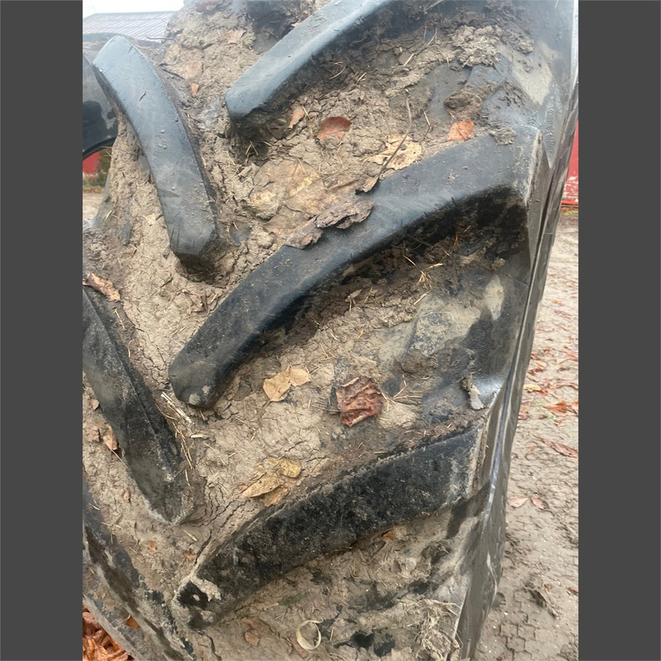 Kleber Topker 650/85R38 - Tractor: foto 2 Kleber Topker 650/85R38 - Tractor: foto 2