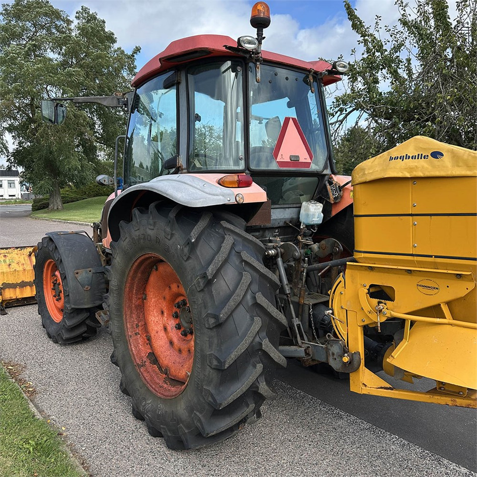 Kubota M 9540 2/4 WD - Tractor: foto 5 Kubota M 9540 2/4 WD - Tractor: foto 5