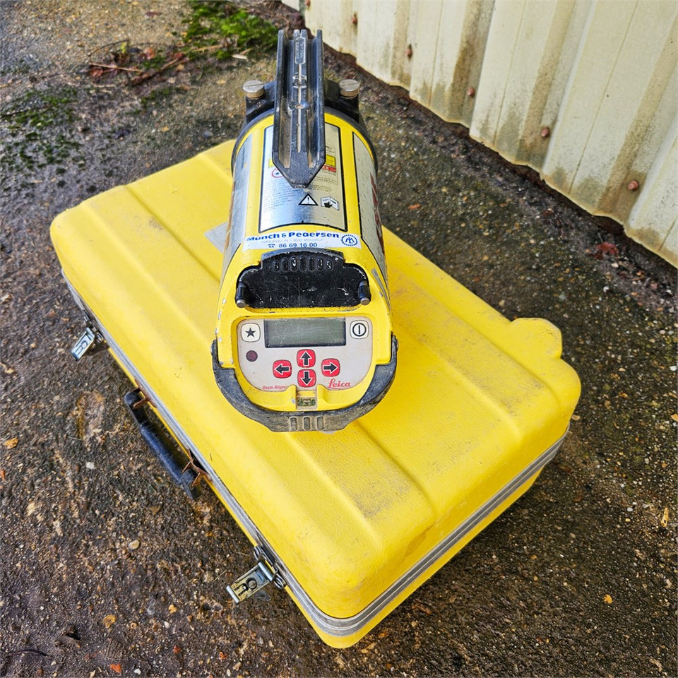 Leica 6775 - Equipo de construcción: foto 3 Leica 6775 - Equipo de construcción: foto 3