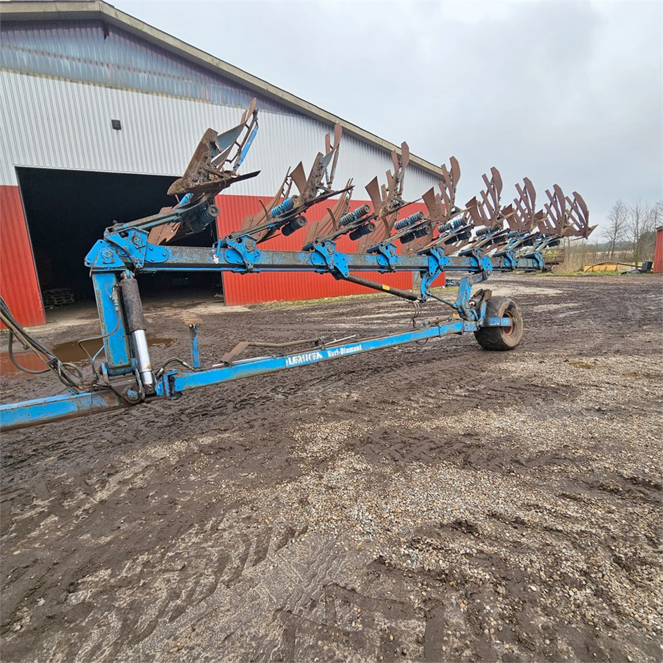 Lemken Vari-Diamant - Arado: foto 1 Lemken Vari-Diamant - Arado: foto 1