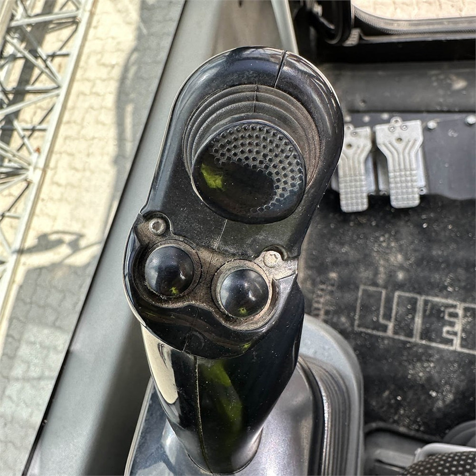 Leasing de Liebherr A 918 Litronic Liebherr A 918 Litronic: foto 13