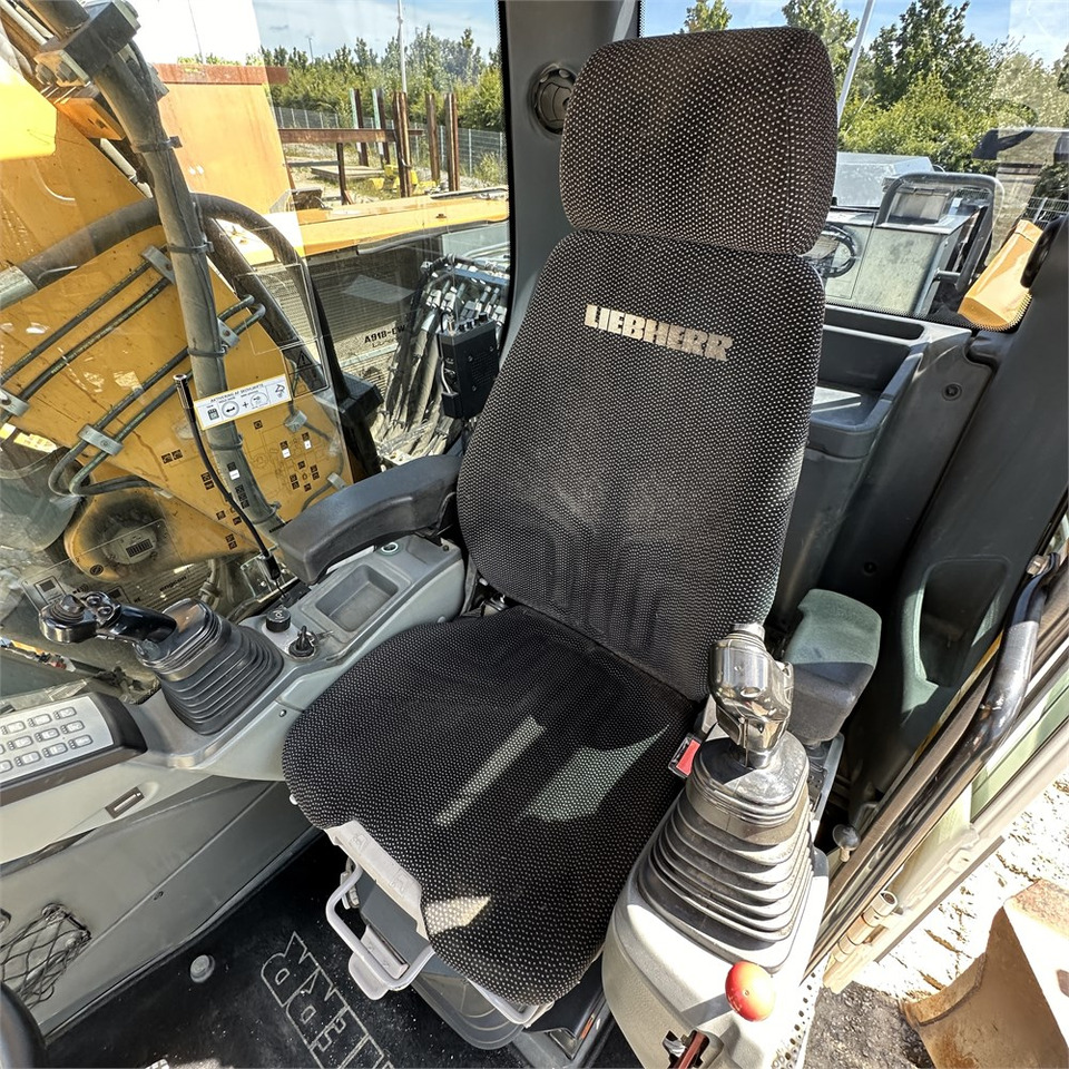Leasing de Liebherr A 918 Litronic Liebherr A 918 Litronic: foto 12
