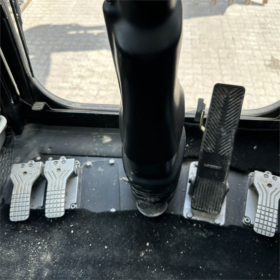 Leasing de Liebherr A 918 Litronic Liebherr A 918 Litronic: foto 24