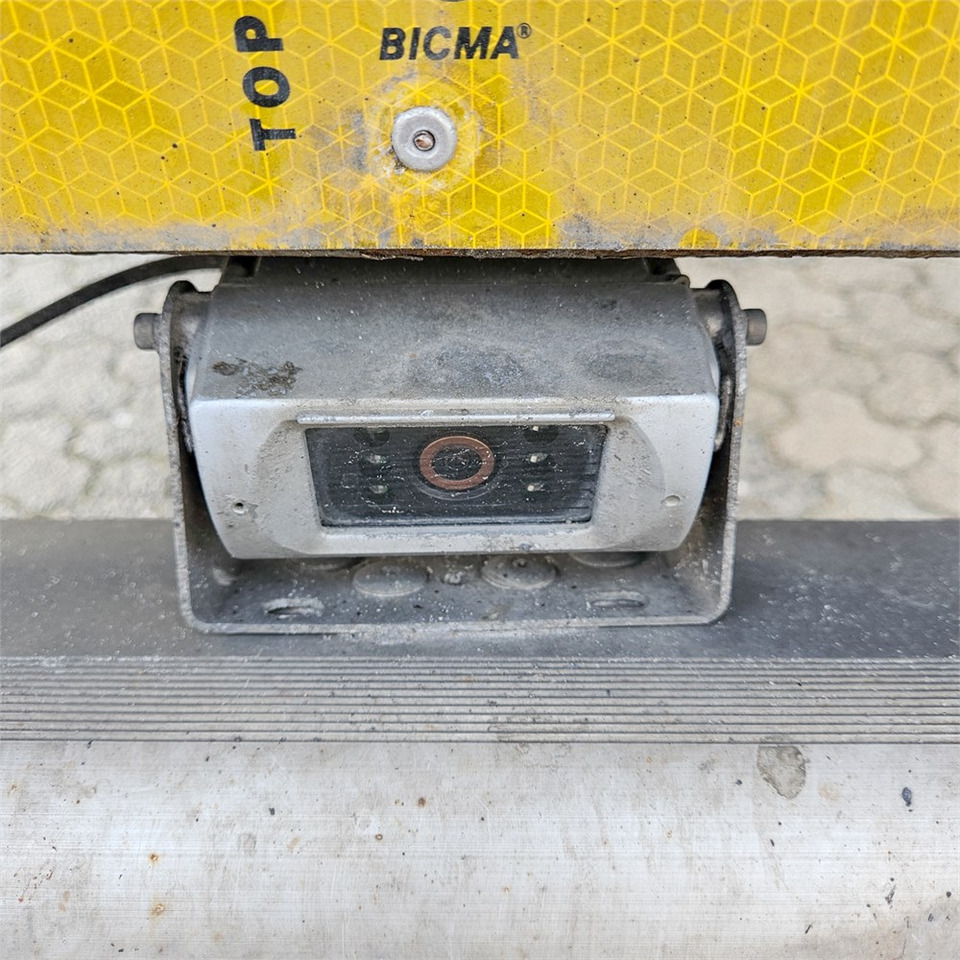 Camión caja cerrada MAN TGL 12.250: foto 49