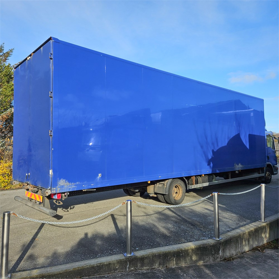 Camión caja cerrada MAN TGL 12.250: foto 10