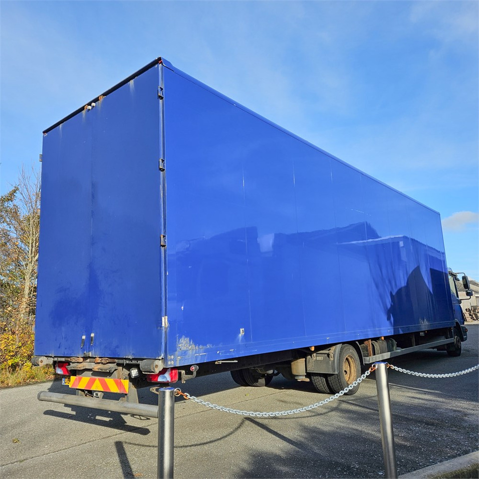Camión caja cerrada MAN TGL 12.250: foto 11