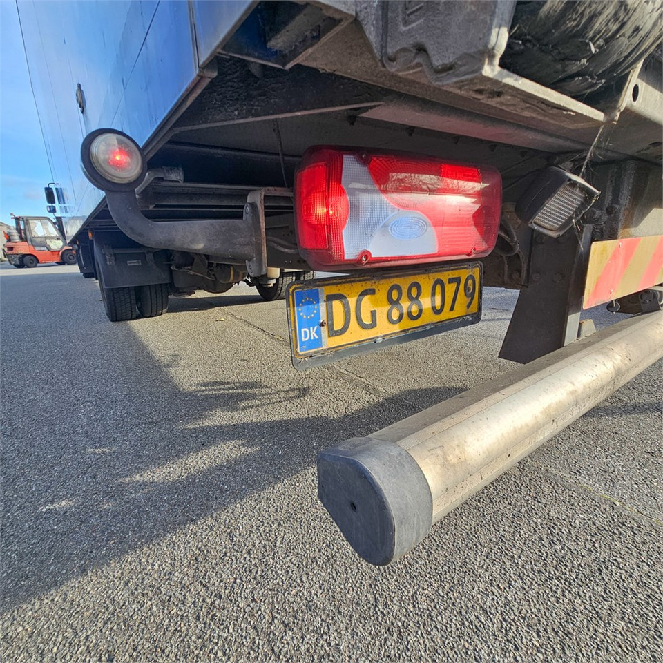 Camión caja cerrada MAN TGL 12.250: foto 50