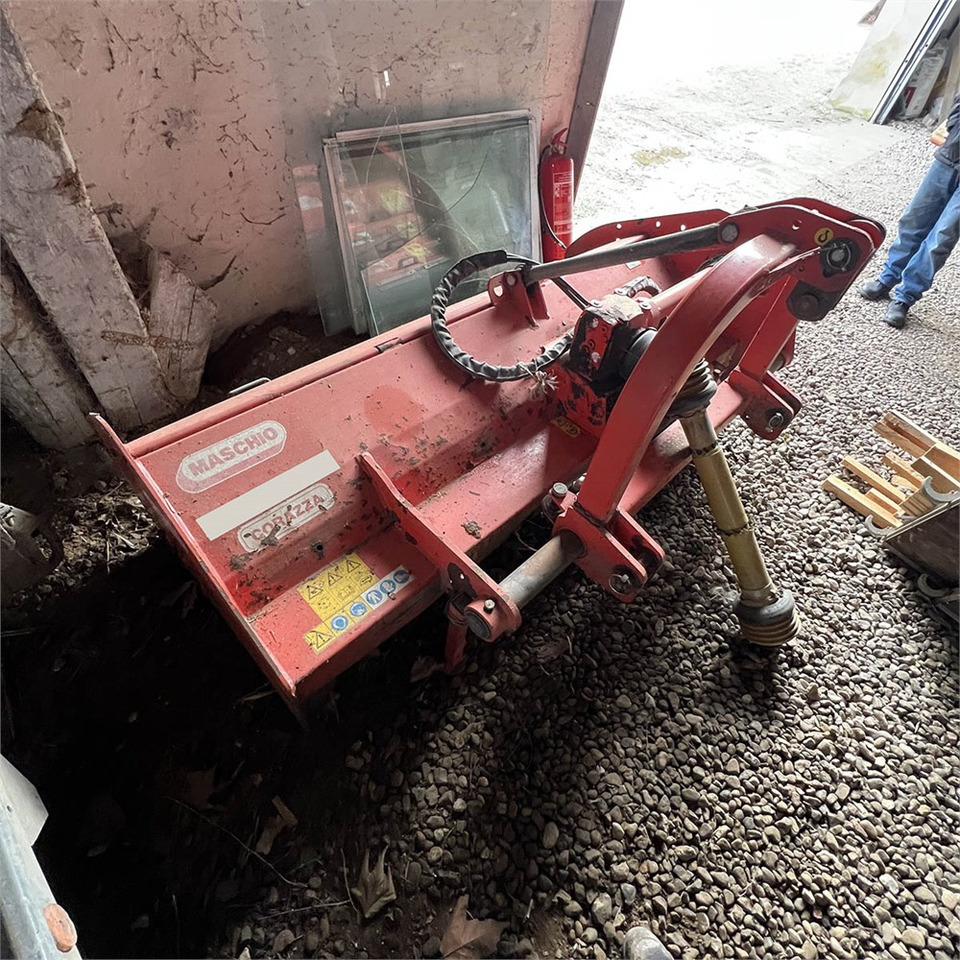 Maschio CR 190 - Maquinaria de henificación: foto 4 Maschio CR 190 - Maquinaria de henificación: foto 4
